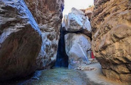 تور آبشار رود معجن
