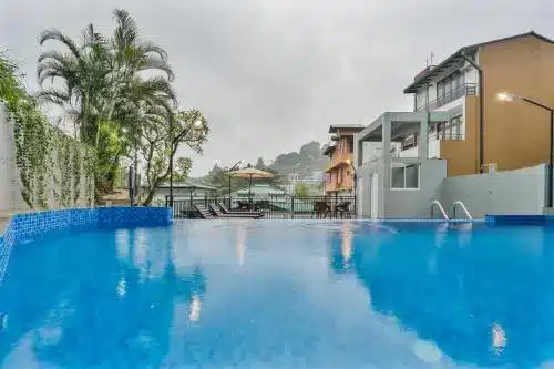 Hotel Travellers Nest Kandy